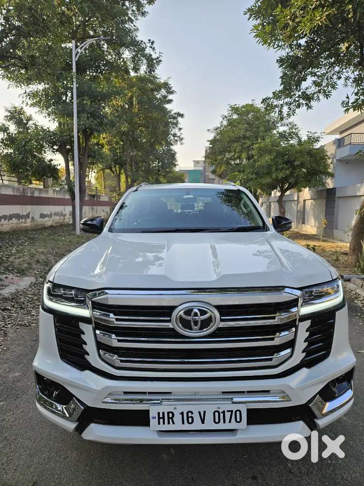 Toyota Fortuner 2019 4x2 At  Lc300