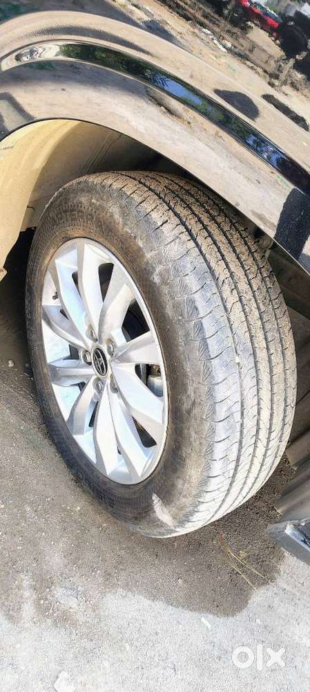 Toyota Innova Hycross 2.0 Vx (o) Hybrid 7 Str, 2025, Cng & Hybrids