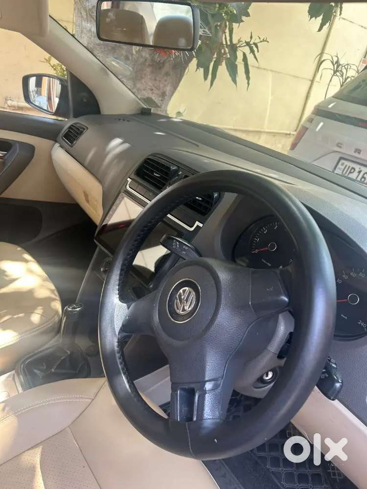 Volkswagen Vento 2013 Petrol 76000 Km Driven