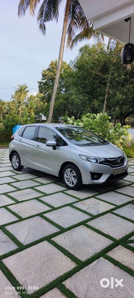 Honda Jazz V Automatic, 2017, Petrol