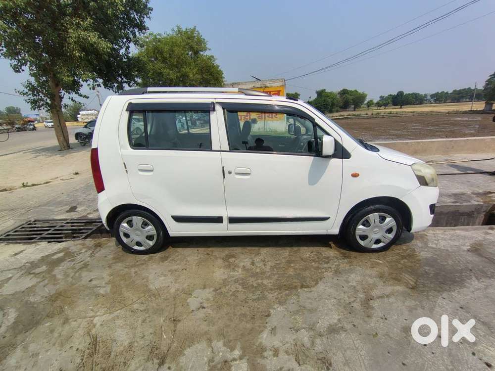 Maruti Suzuki Wagon R 2014 Petrol Well Maintained