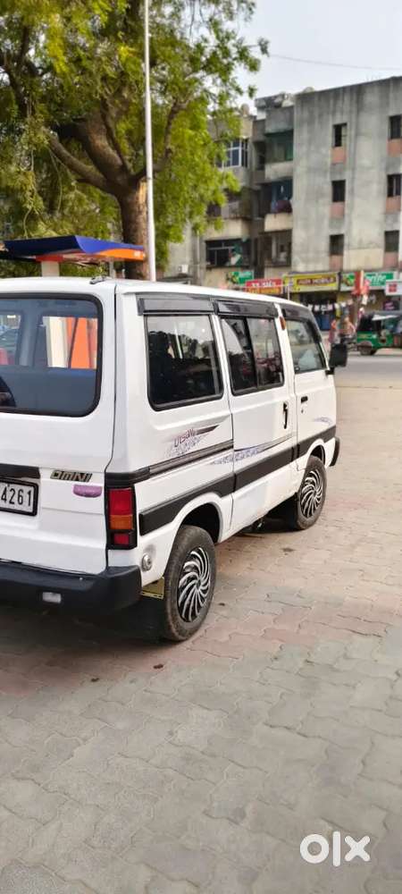 Maruti Suzuki Omni 2018