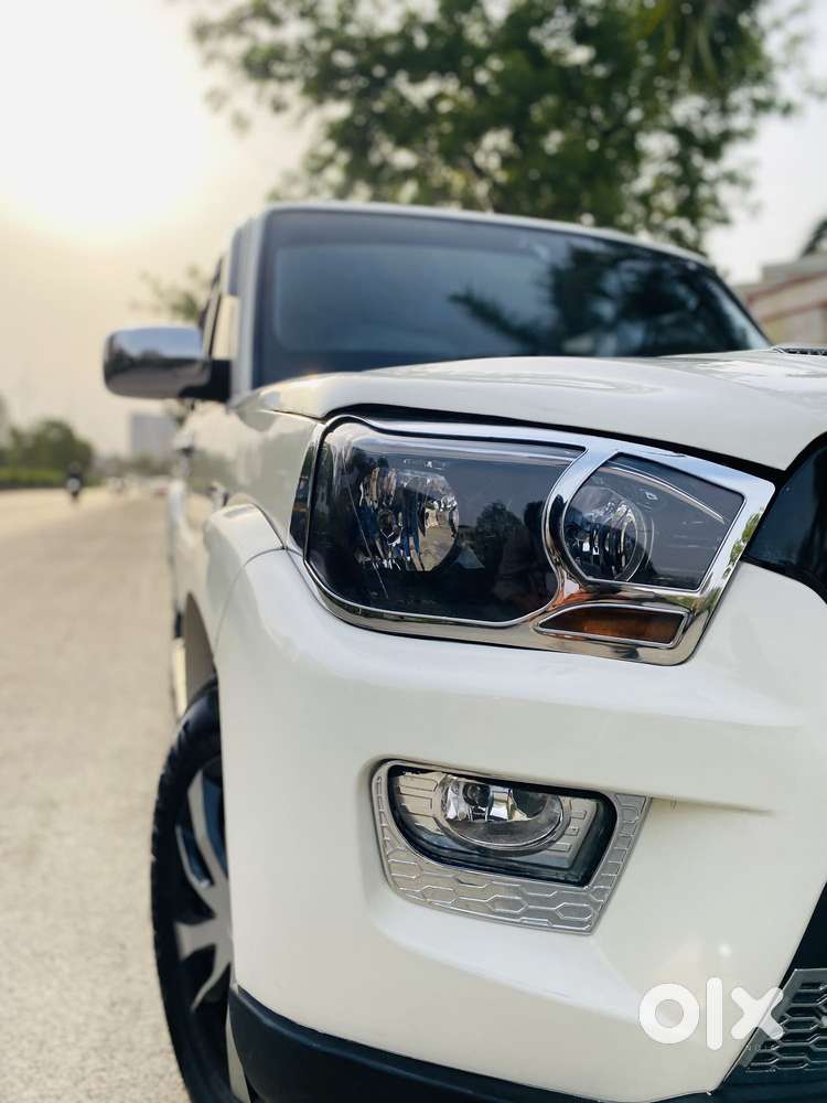 Mahindra Scorpio S4 7 Seater, 2016, Diesel