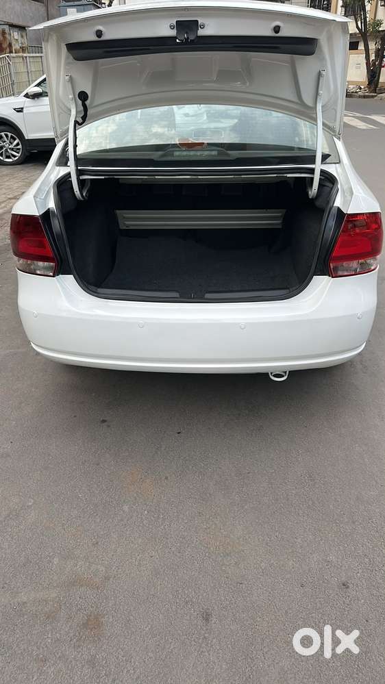 Volkswagen Vento, 2011, Petrol