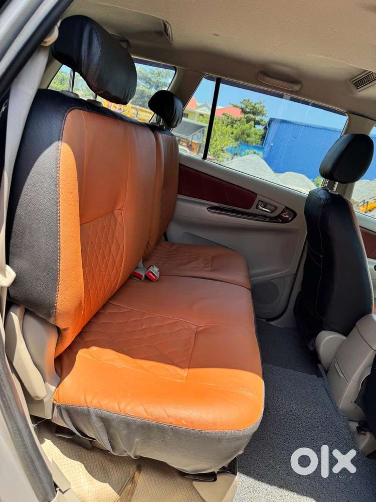 Toyota Innova 2.5 Vx 8 Str, 2014, Diesel
