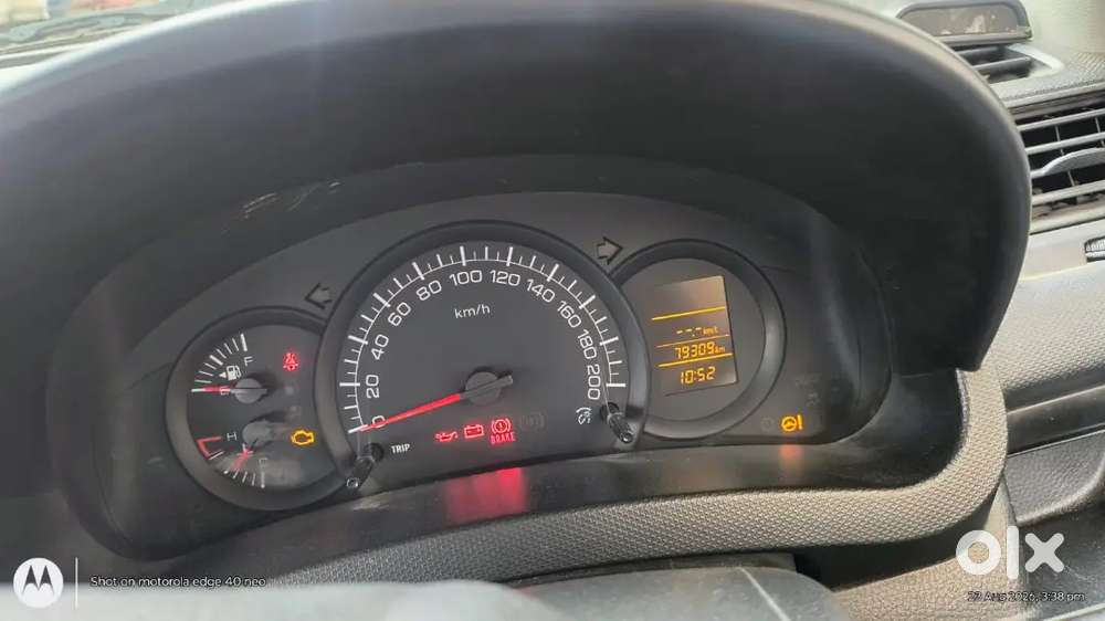Maruti Suzuki Swift Vxi 2016