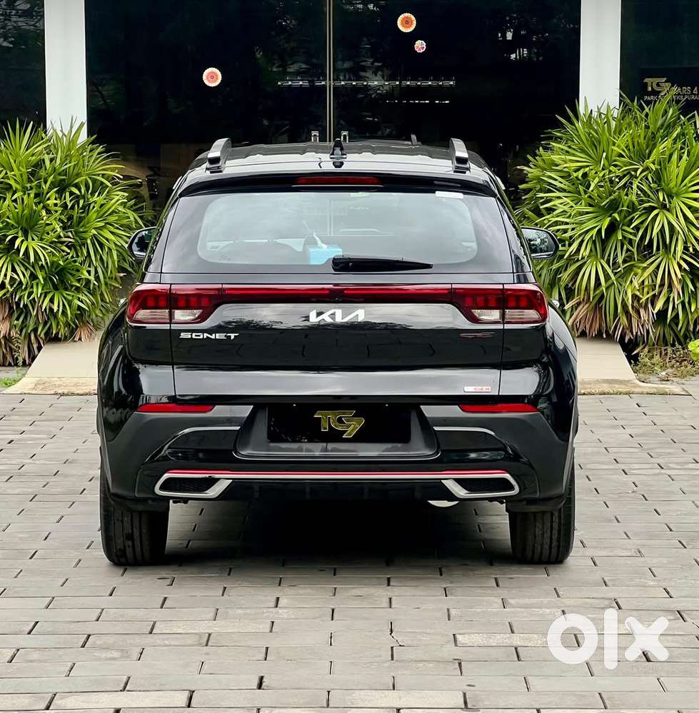 Kia Sonet Gtx Plus Turbo Dct, 2021, Petrol
