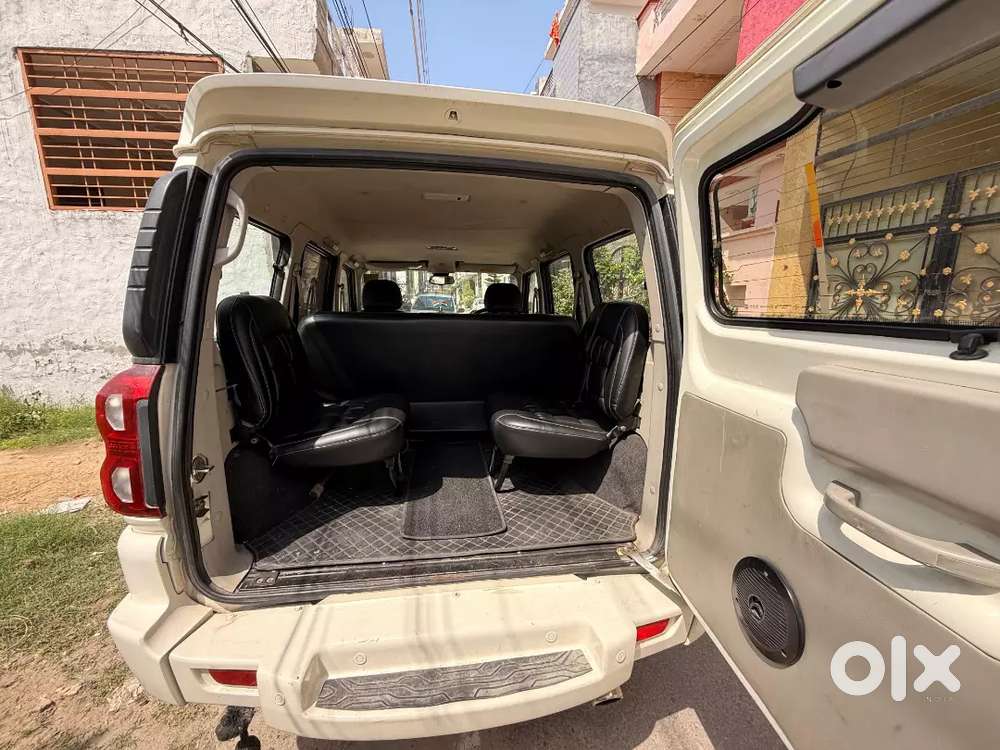Mahindra Scorpio S10 2.2 Mhaw (4wd At 7str)