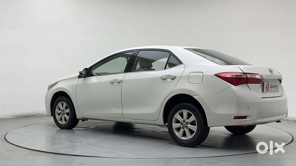Toyota Corolla Altis 1.8 G, 2015, Petrol