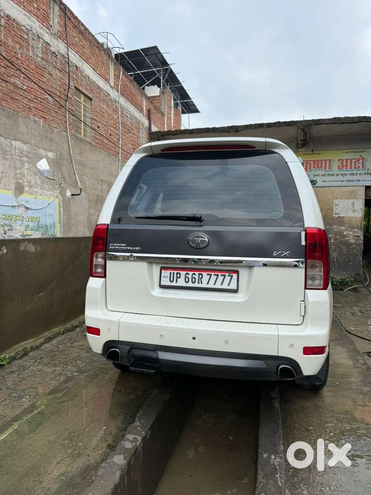 Tata Safari Storme 2016