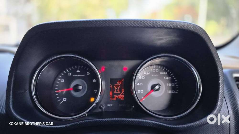Mahindra Tuv 300 T10 Opt, 2017, Diesel