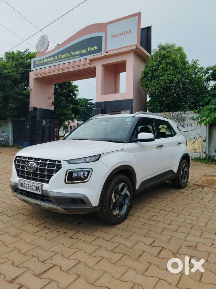 Hyundai Venue Sx Plus Turbo Dct, 2020, Petrol