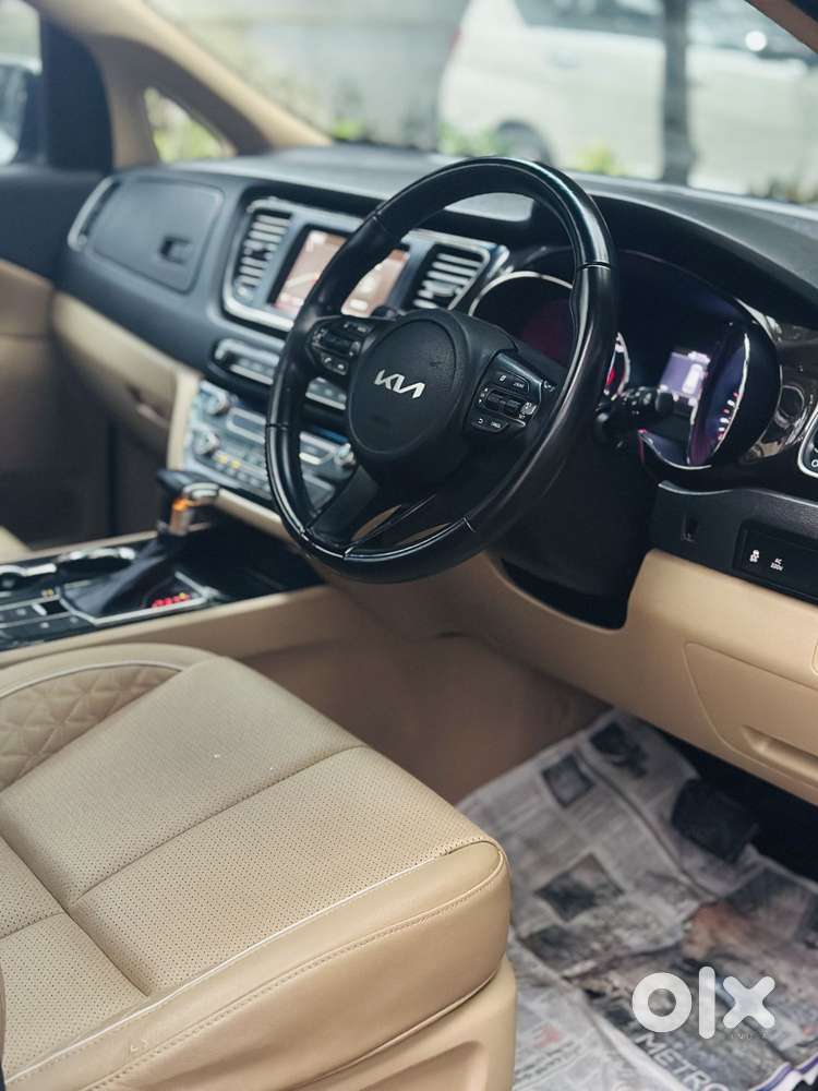 Kia Carnival Limousine Plus 7 Str, 2021, Diesel