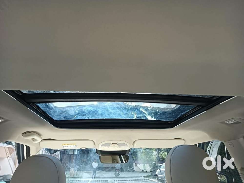 Mahindra Xuv 3xo Ax7l 1.2 Petrol At (pg), 2024, Petrol
