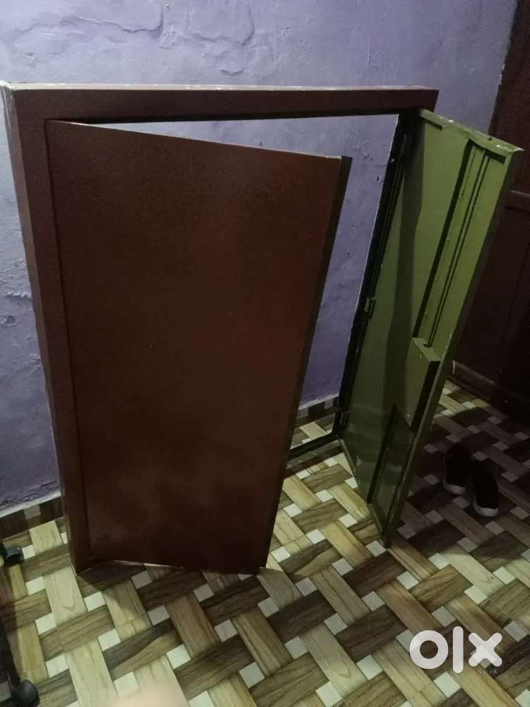 Iron rack almirah