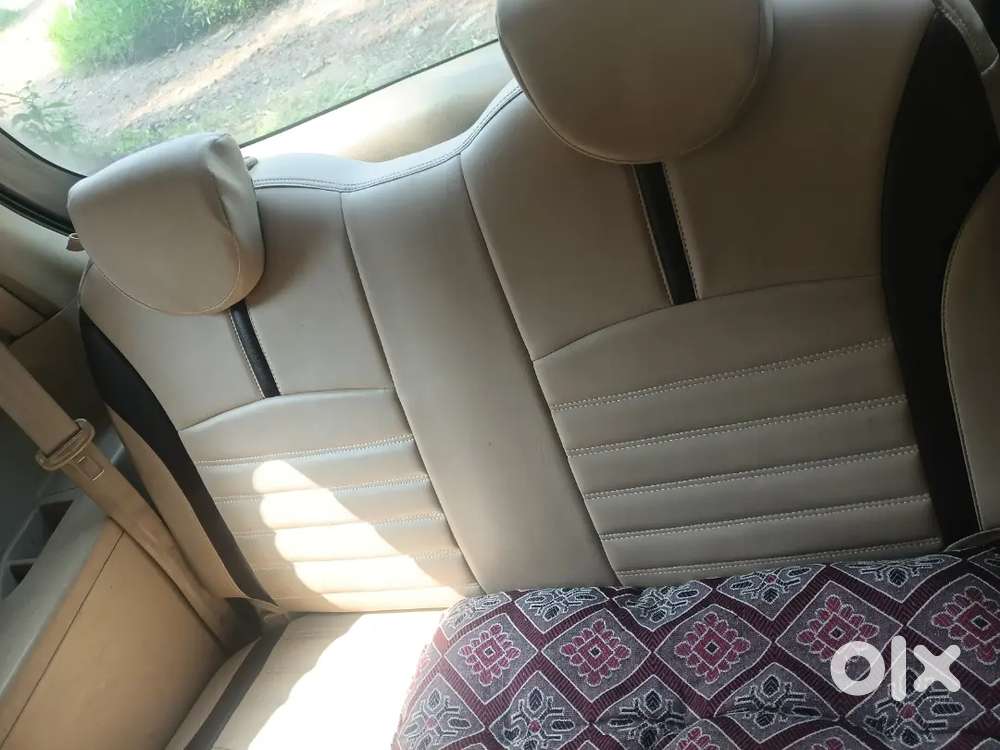 Maruti Suzuki Ertiga Vxi Petrol 2013