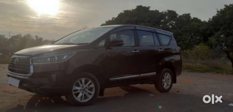 Toyota Innova Crysta 2.4 Gx 8 Str, 2020, Diesel