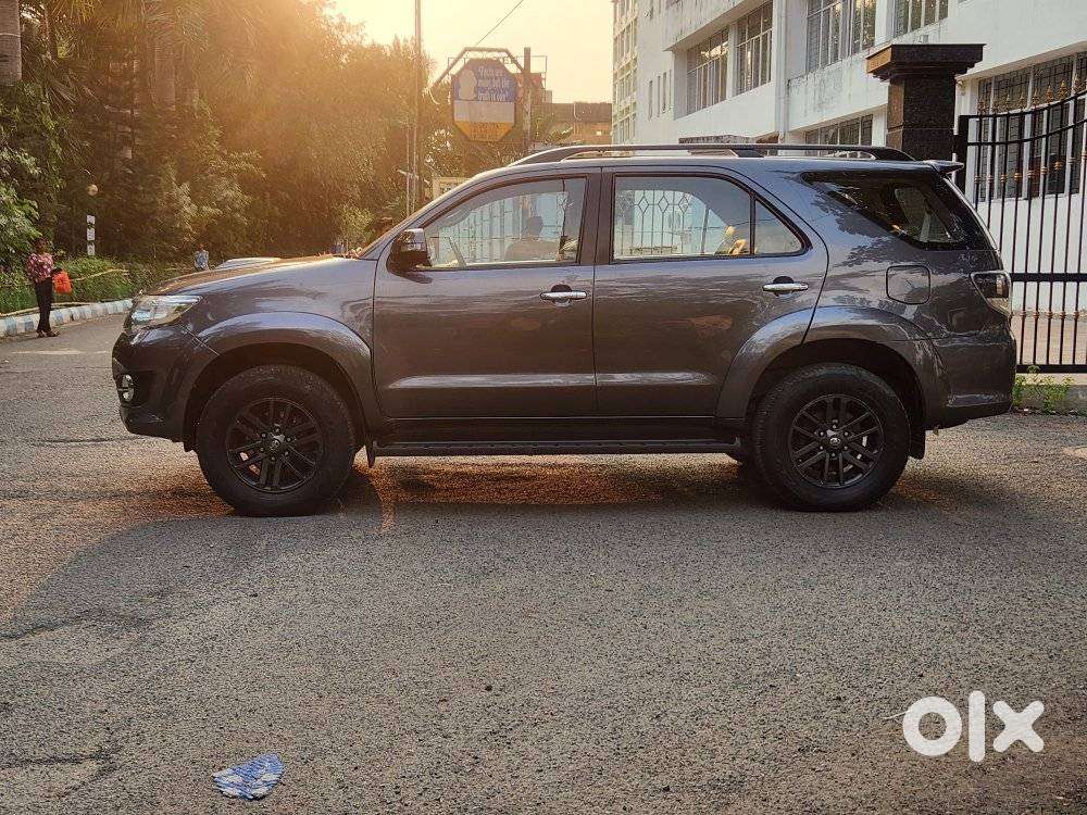 Toyota Fortuner 3.0 Ltd, 2015, Diesel