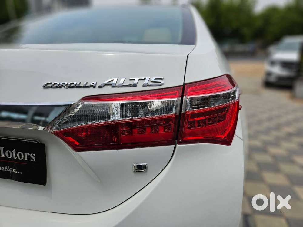 Toyota Corolla Altis 2013-2017 D-4d G, 2016, Diesel