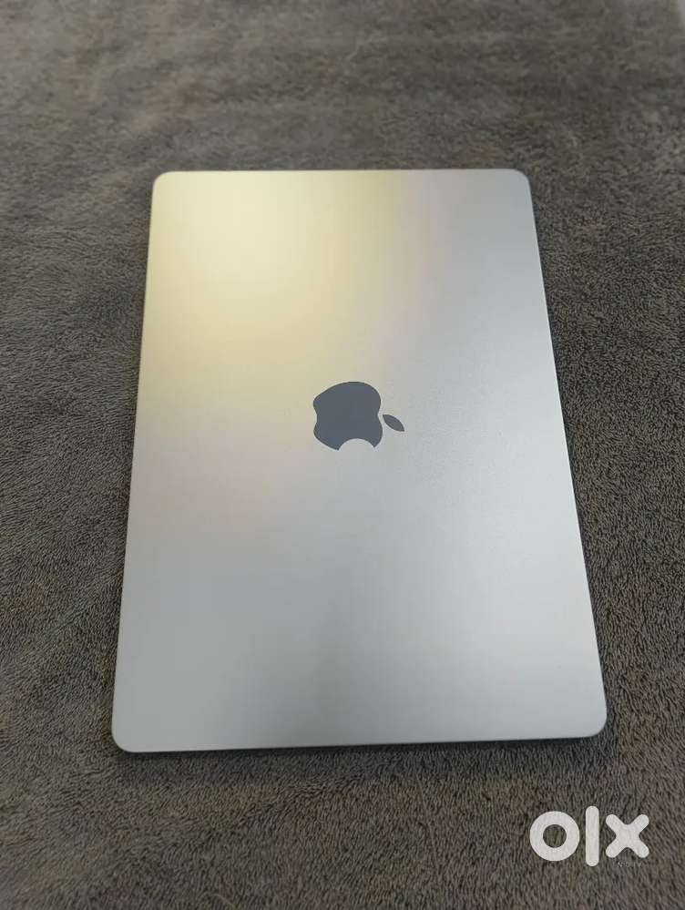 Macbook Air M2 13inch