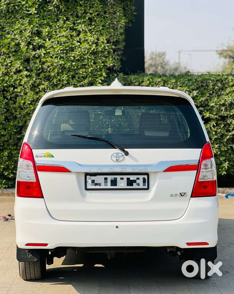 Toyota Innova 2.5 V 8 Str, 2014, Diesel