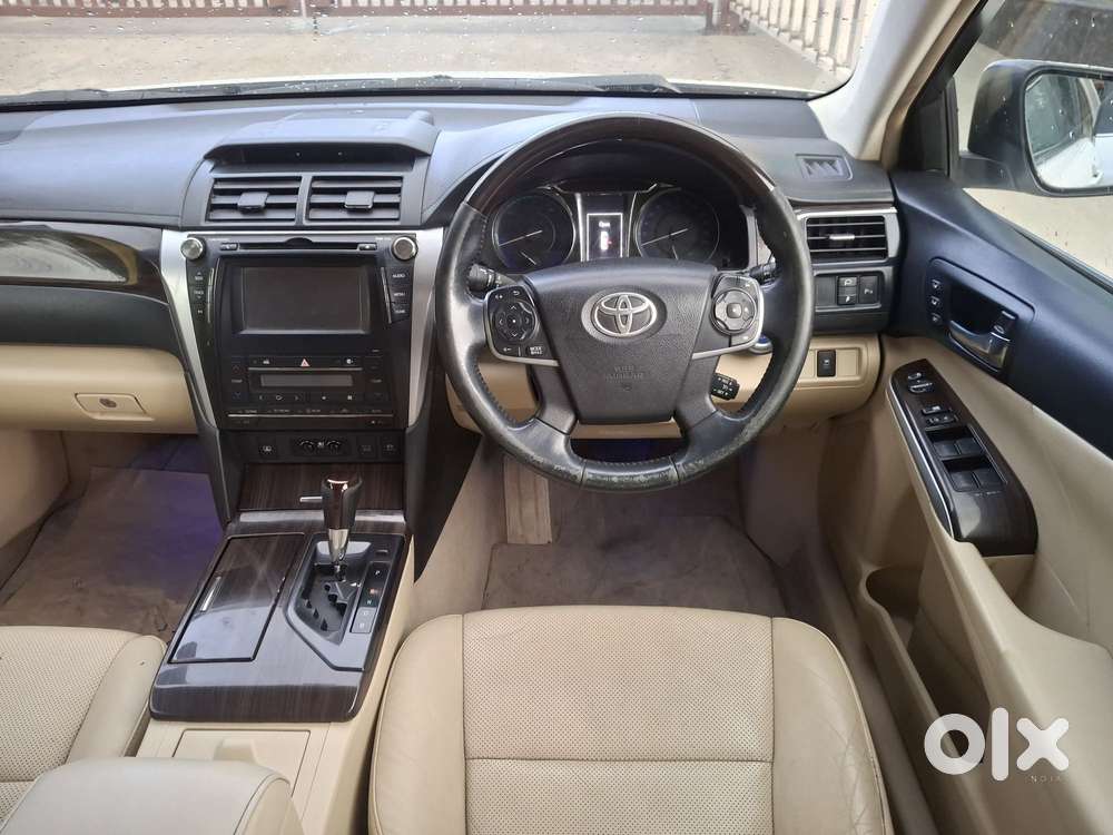 Toyota Camry Hybrid 2.5, 2016, Cng & Hybrids