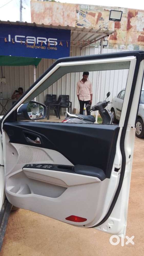 Mahindra Xuv300 W8 Diesel, 2019, Diesel