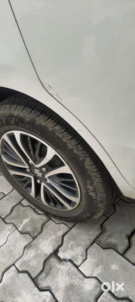 Maruti Suzuki Ertiga 2023 Petrol 35000 Km Driven