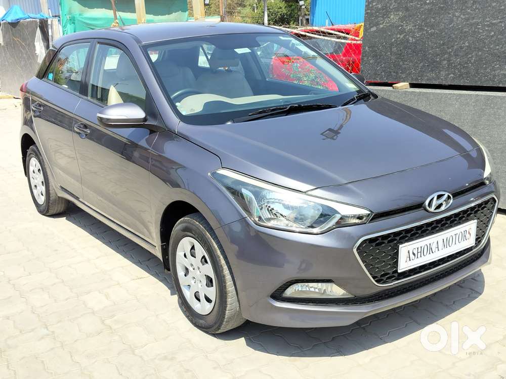 Hyundai I20 Sportz 1.2 Bs-iv, 2017, Petrol