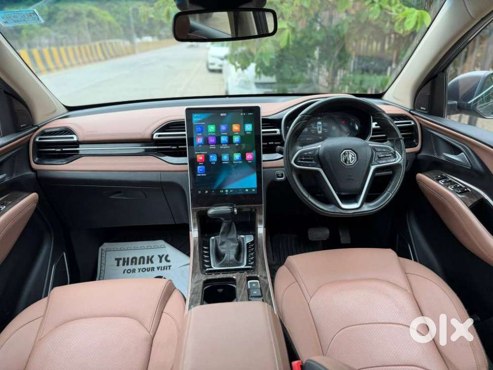 Mg Hector Plus Savvy Pro 1.5 Turbo Petrol Cvt 7 Str, 2023, Petrol