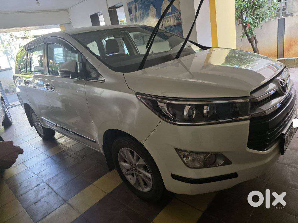 Toyota Innova Crysta 2.4 V, 2018, Diesel