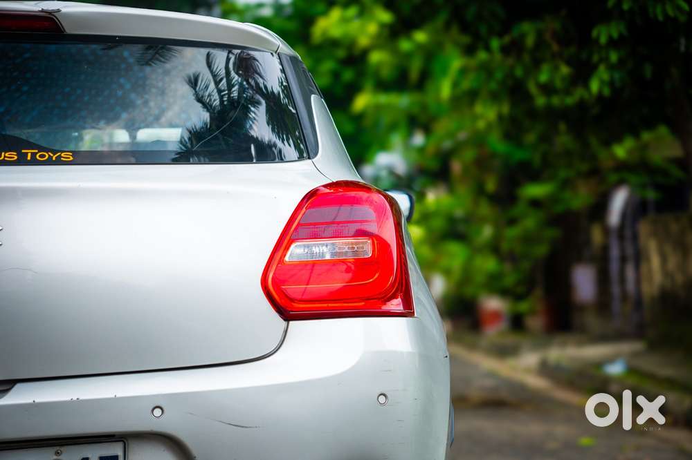 Maruti Suzuki Swift Amt Vxi, 2023, Petrol