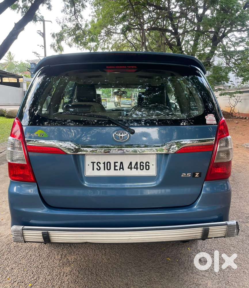 Toyota Innova 2.5 Z Diesel 2014