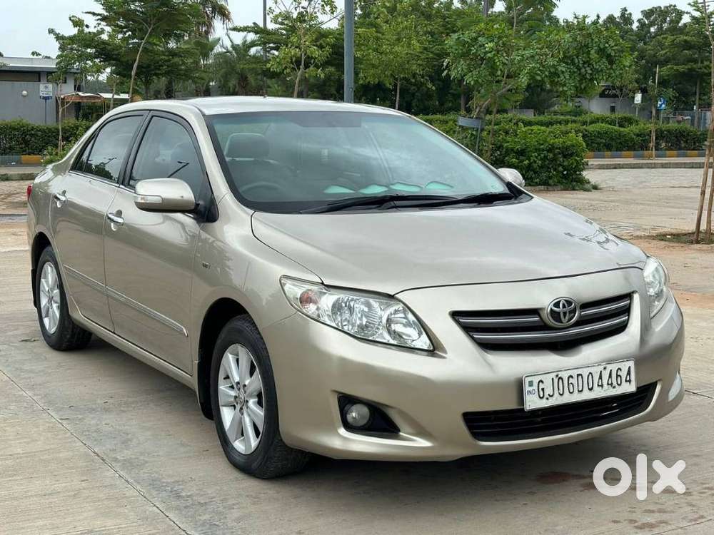 Toyota Corolla Altis 1.8 G Cng, 2010, Cng & Hybrids