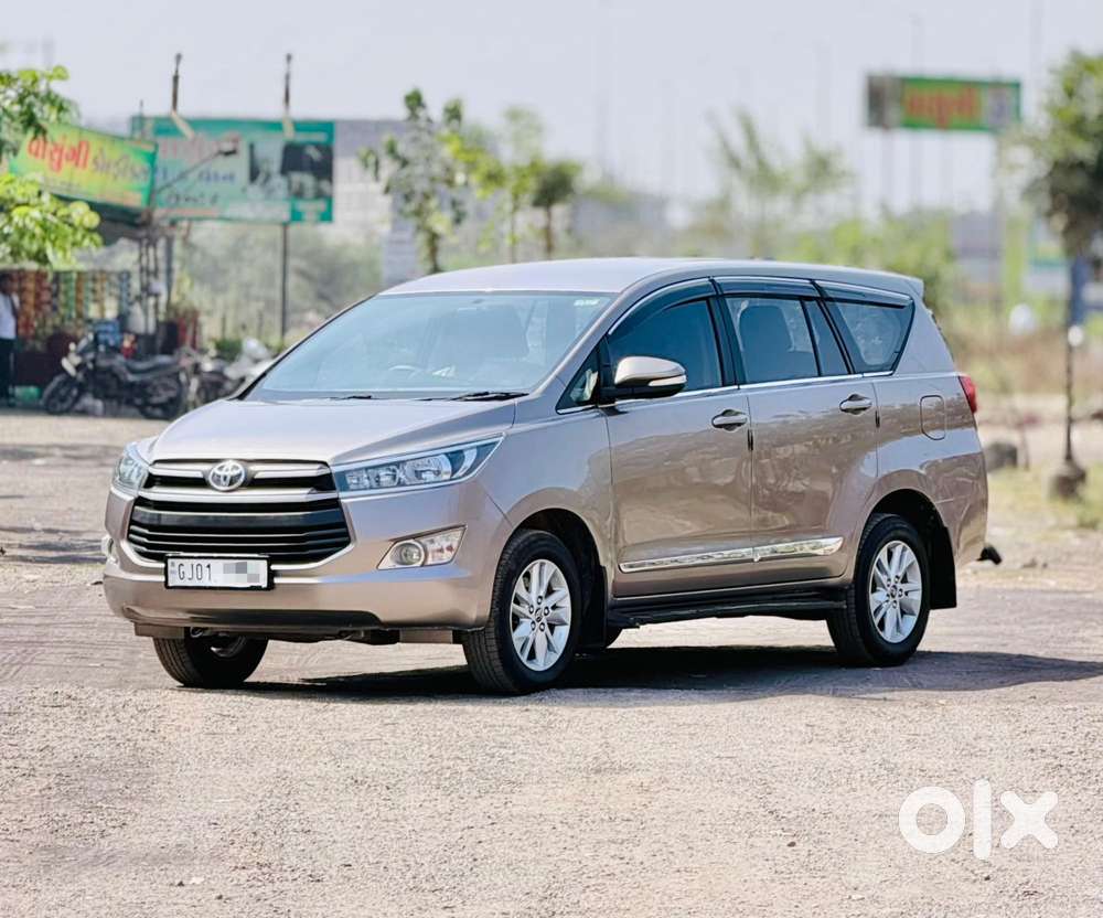 Toyota Innova Crysta 2.4 G Mt 8s, 2017, Diesel