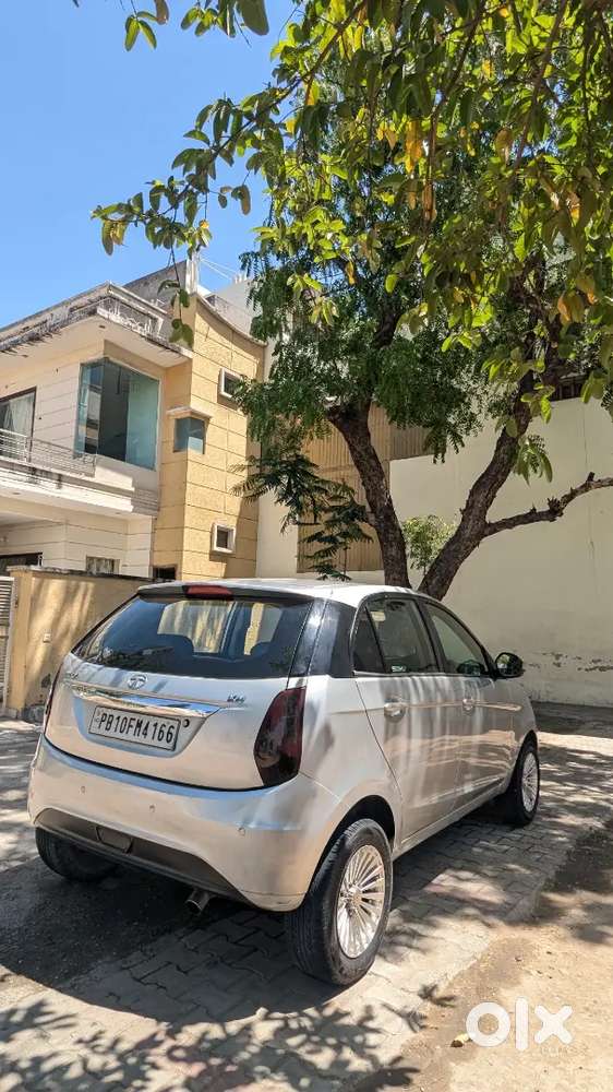Tata Bolt Car With Company Stereo, With Alloy Wheels.