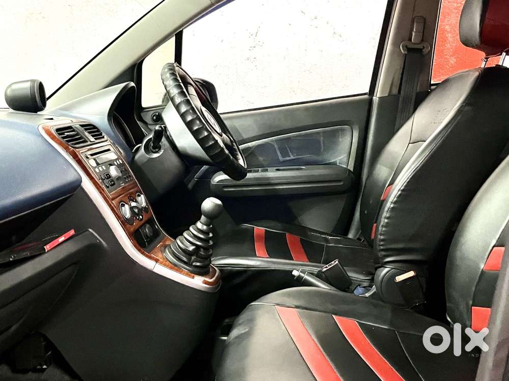 Maruti Suzuki Ritz Zxi Abs, 2011, Petrol