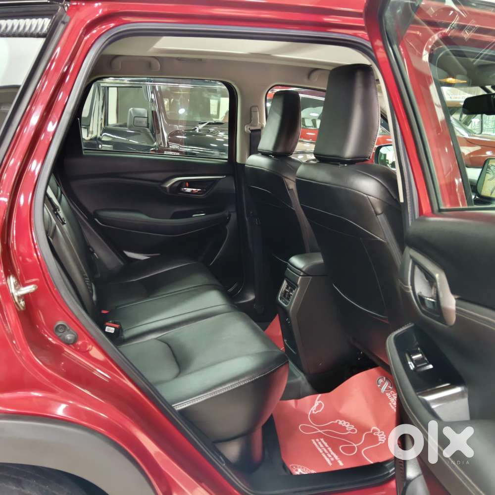 Toyota Urban Cruiser Hyryder 1.5 V Hybrid, 2024, Petrol