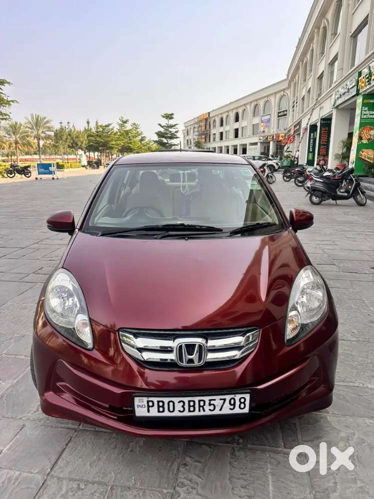 Honda Amaze 2015 Diesel Good Condition. All Original