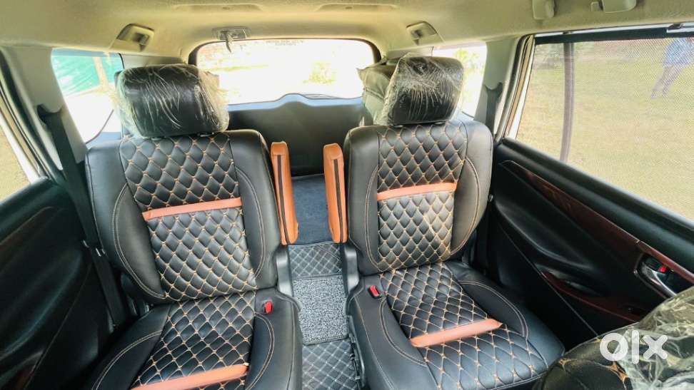 Toyota Innova Crysta 2.4 G Mt, 2017, Diesel