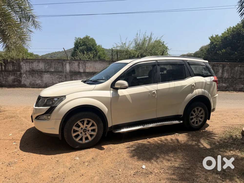 Mahindra Xuv500 At W10 Fwd, 2015, Diesel