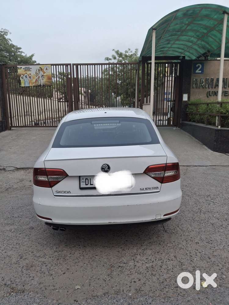 Skoda Superb 1.8 Elegance Tsi At, 2015, Petrol