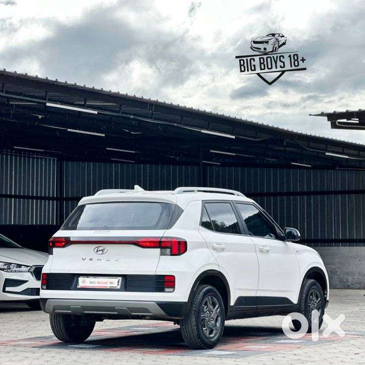 Hyundai Venue S Mt 1.2 Kappa, 2024, Petrol