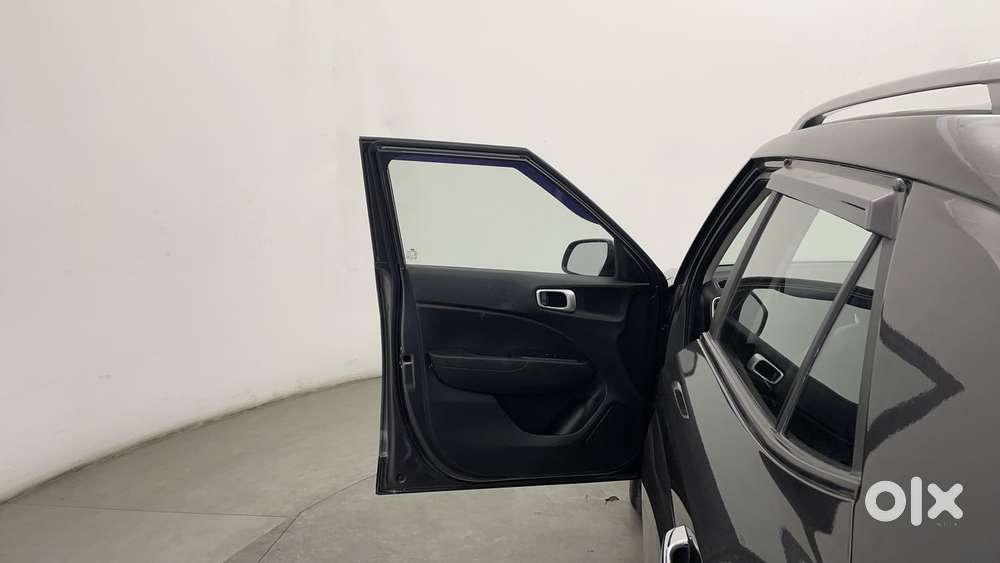 Hyundai Venue Sx Plus Turbo Dct, 2020, Petrol