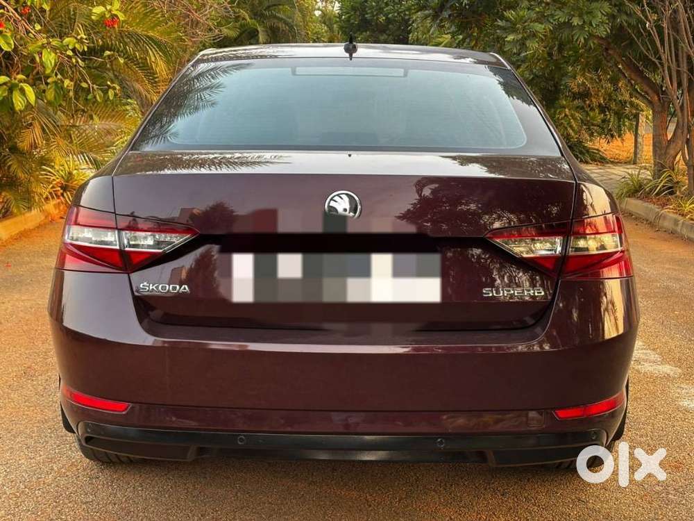 Skoda Superb Lk 1.8 Tsi At, 2016, Petrol