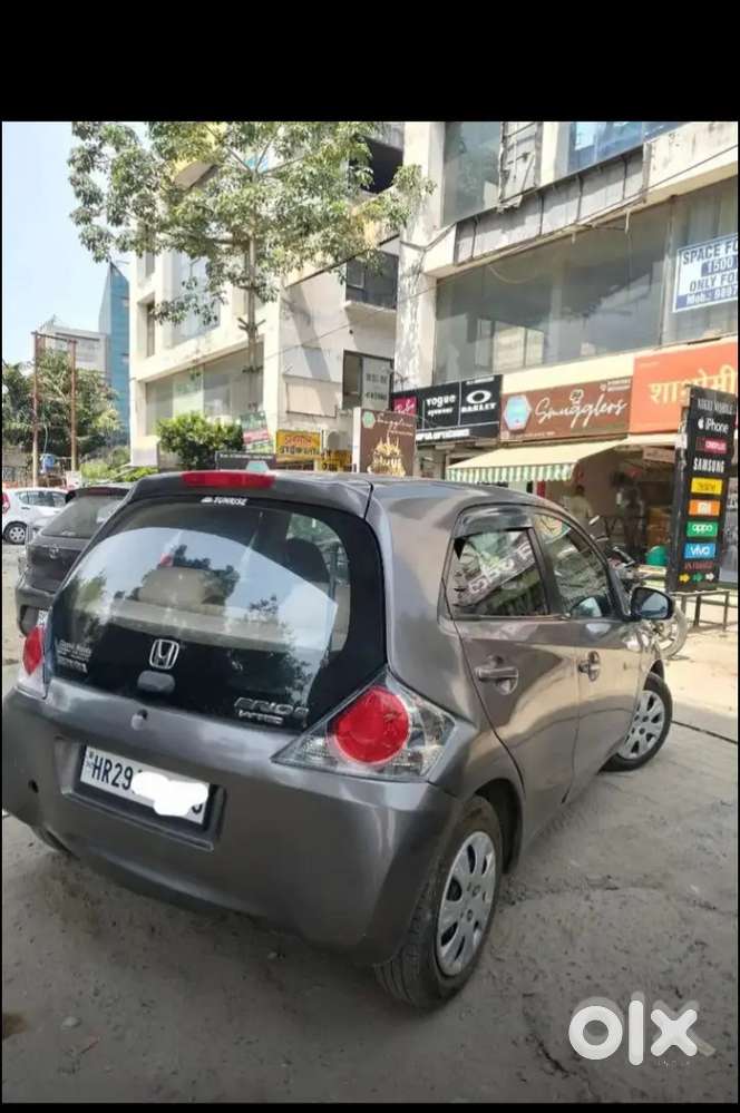 Honda Brio 2012 Petrol Well Maintained