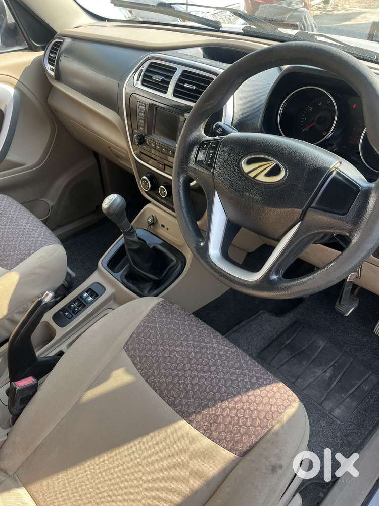 Mahindra Tuv 300 T8, 2015, Diesel