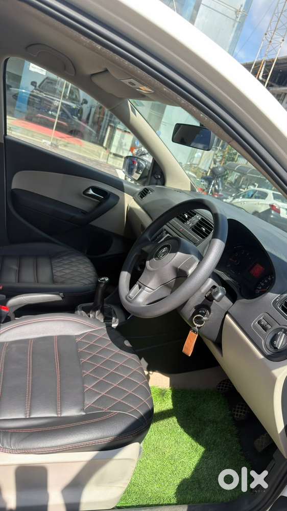 Volkswagen Polo Petrol Trendline 1.2l, 2011, Petrol