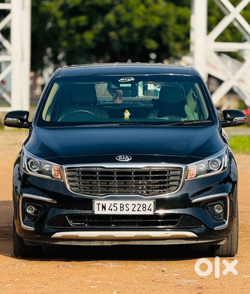 Kia Carnival Premium, 2020, Diesel