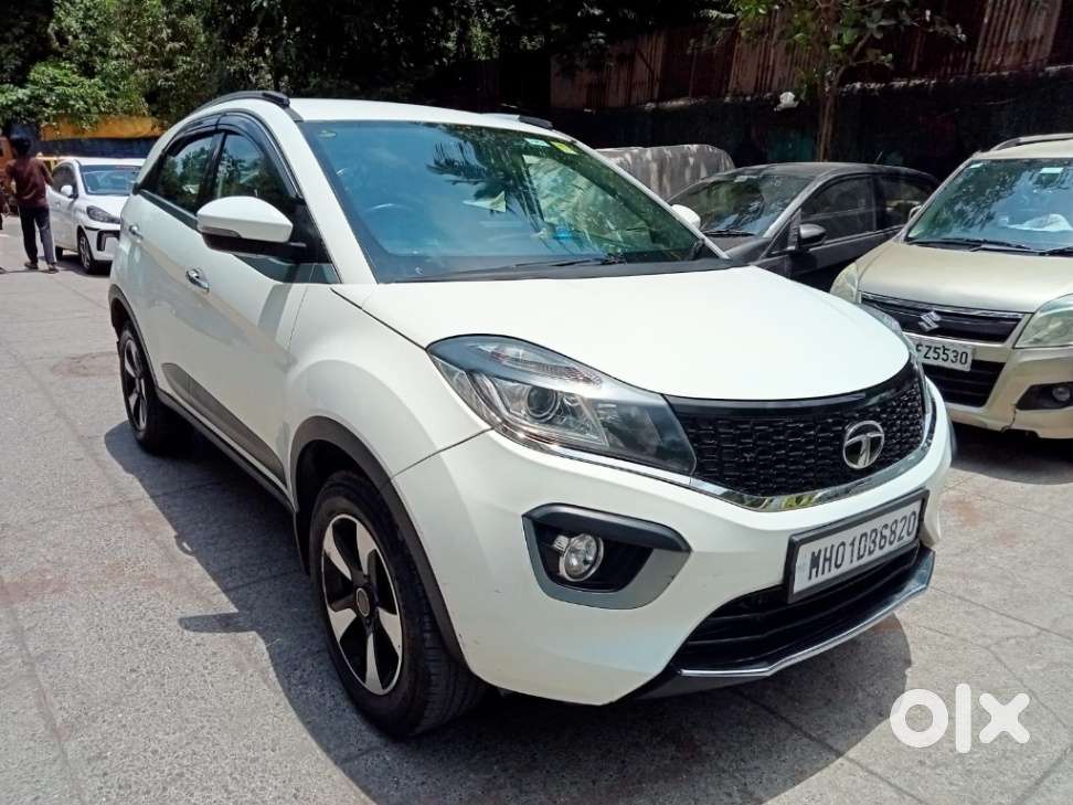 Tata Nexon 1.2 Revotron Xza Plus, 2018, Petrol